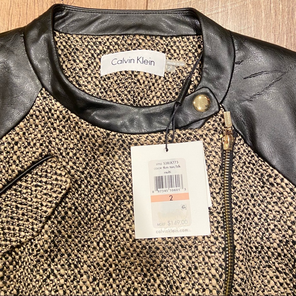 Calvin Klein - Black and Gold, Women’s Jacket, Size 2 - Picture 2 of 6